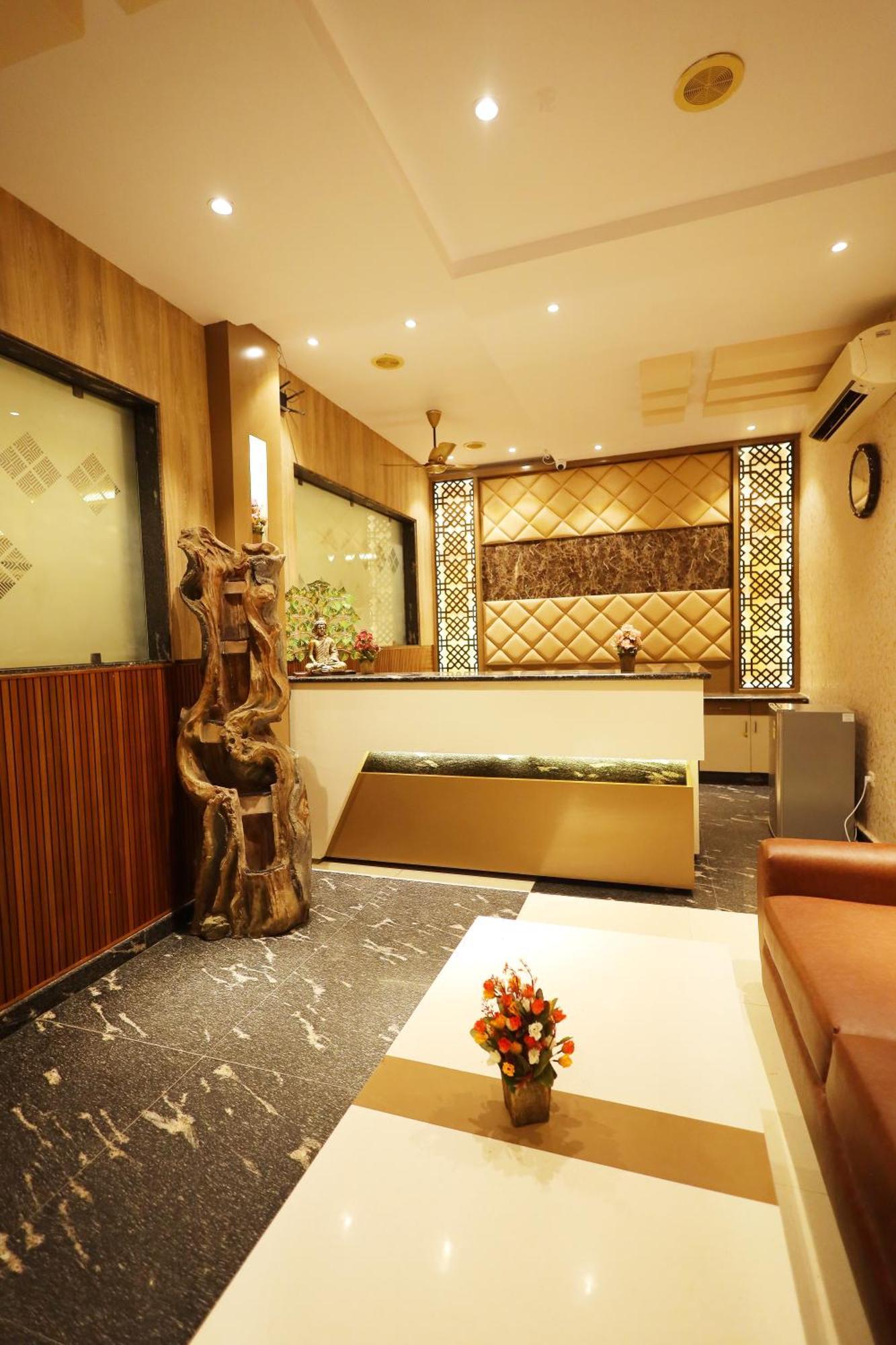 Hotel Bhagyaraj Palace A Luxury Hotel Keshavpuram Kanpur Exterior foto