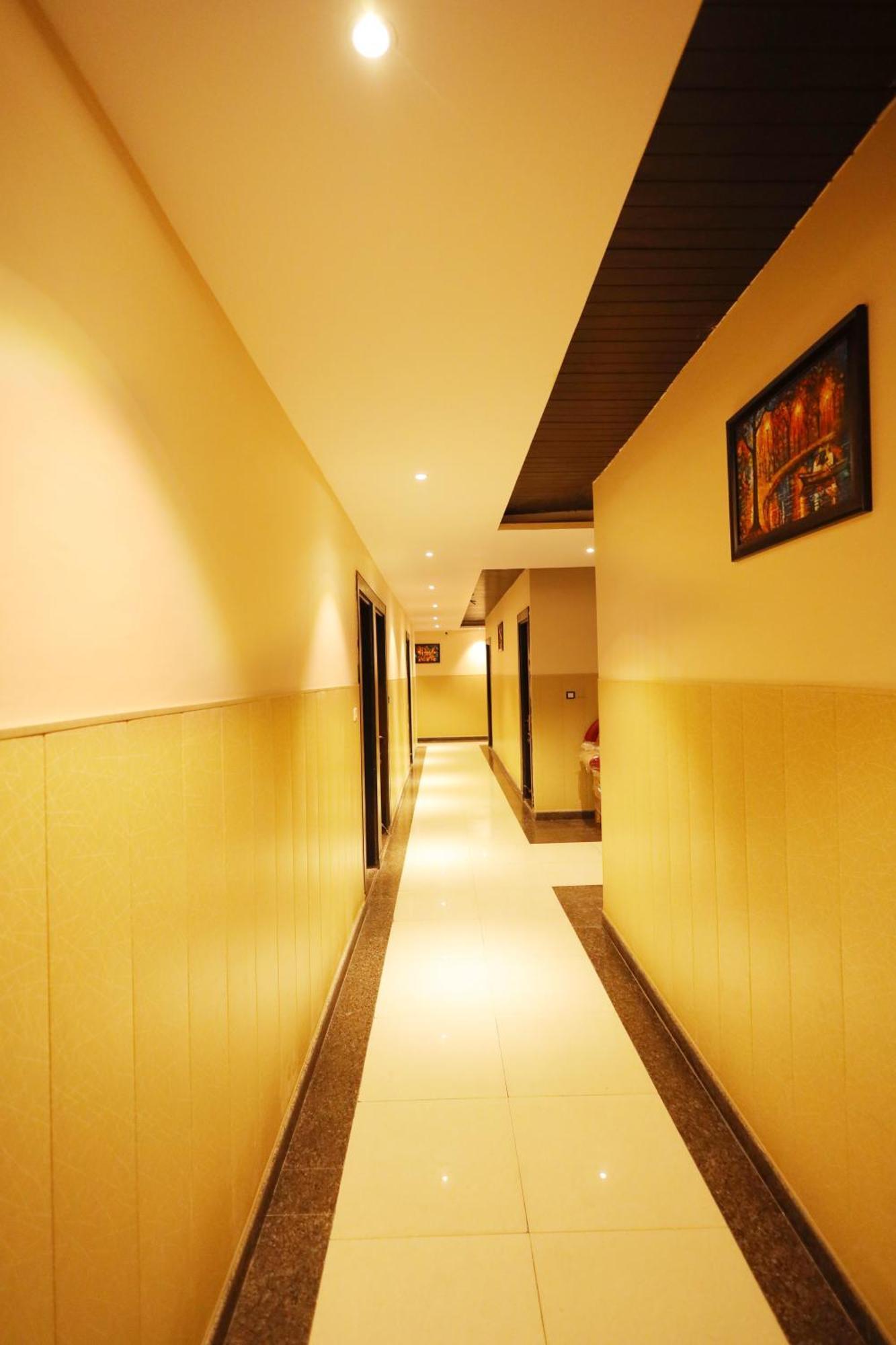 Hotel Bhagyaraj Palace A Luxury Hotel Keshavpuram Kanpur Exterior foto